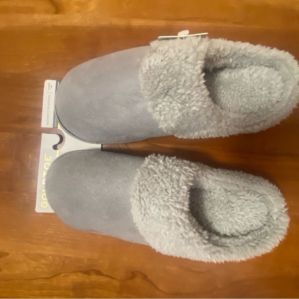 Gold Toe Gray Women's Slippers